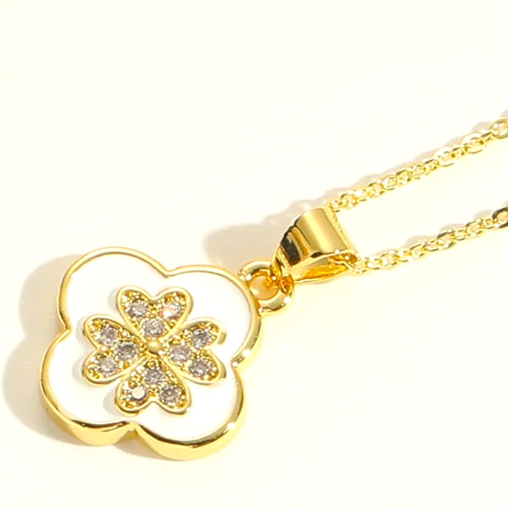 18k Gold Rimmed 4 Heart White Enamel Cz Hearts Clover Pendant On A Fine Chain